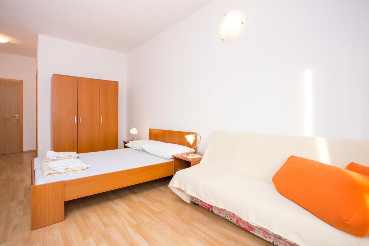 Apartments Adriatic 3 Selce Zimmer foto